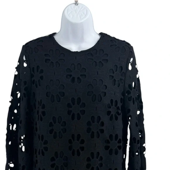 Tuckernuck NWT Black Lace Hutton Mini Dress – Size M – Bell Sleeve Shift Dress - Picture 3 of 10